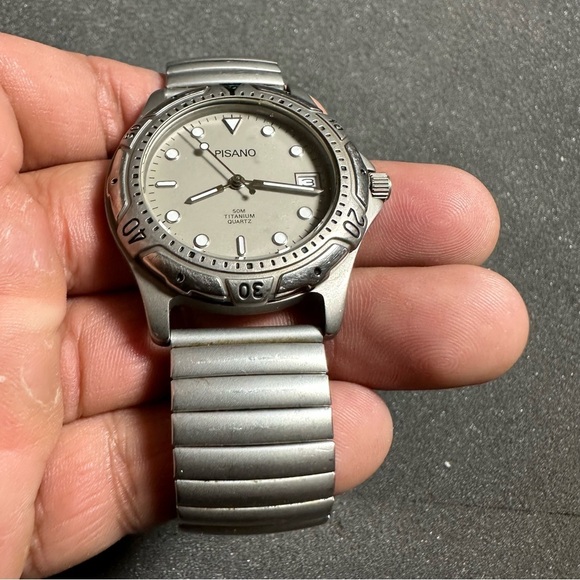 Vintage Pisano Mens Quartz Titanium Watch Date Just Stretch Bracelet Working - Picture 2 of 11
